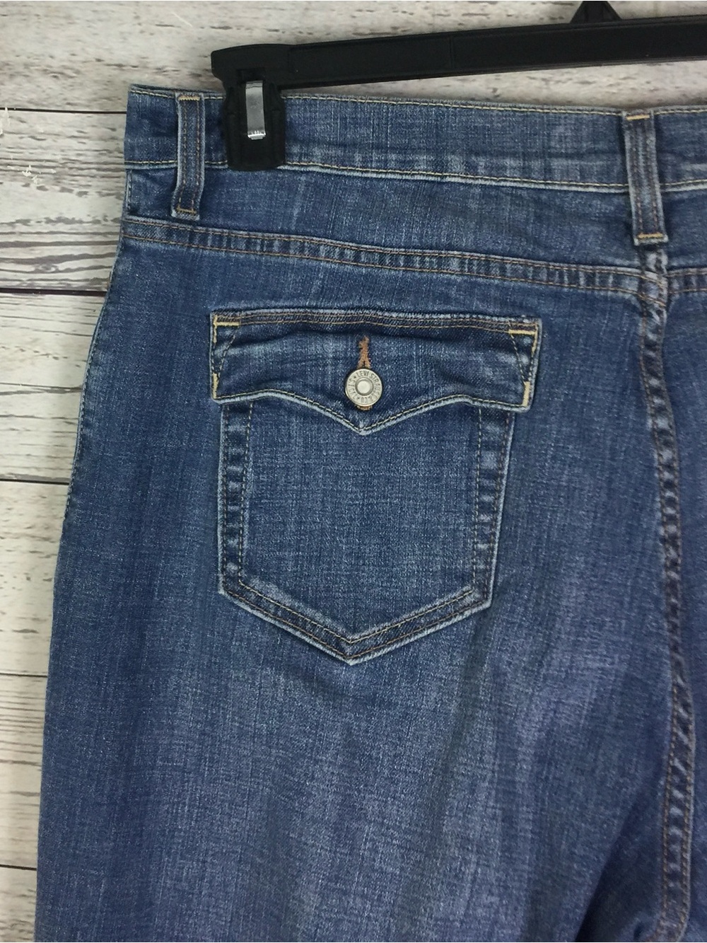 Levi's Women’s 512 Perfectly Slimming Bootcut Stretch Blue Denim Jeans Size 18M - Picture 6 of 10